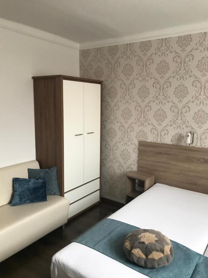Oleander Apartman เฮวิซ ภายนอก รูปภาพ