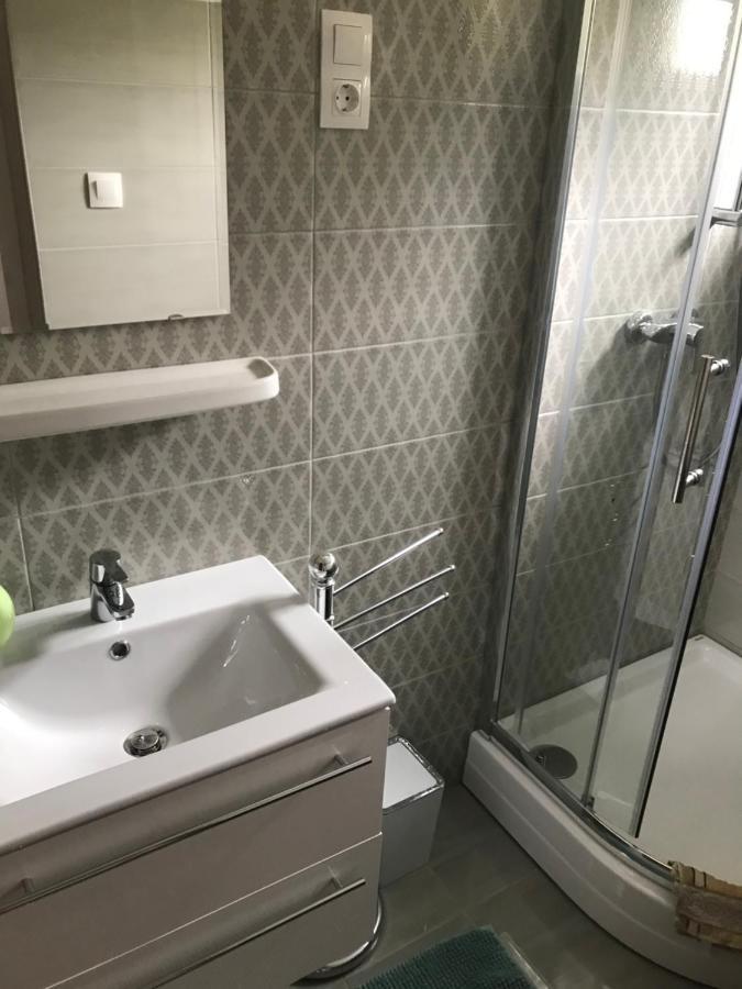 Oleander Apartman เฮวิซ ภายนอก รูปภาพ